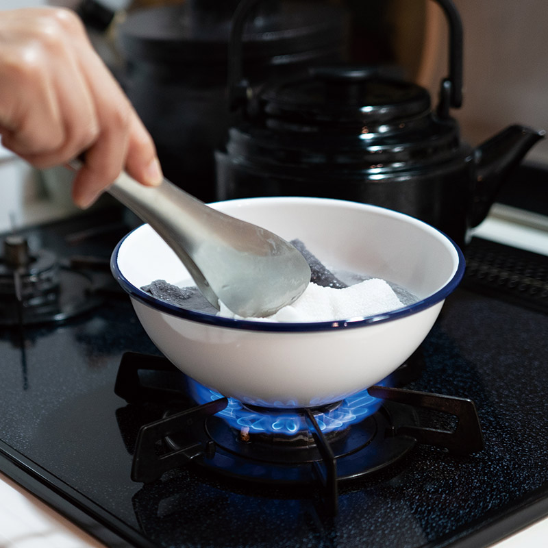 菜高处的必需品，易用性满载的珐琅容器